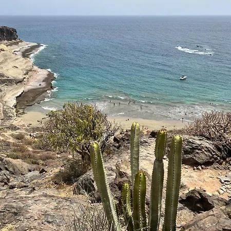 Patio Canario * Escape / 2 Rooms, 2 Terraces & Pool *